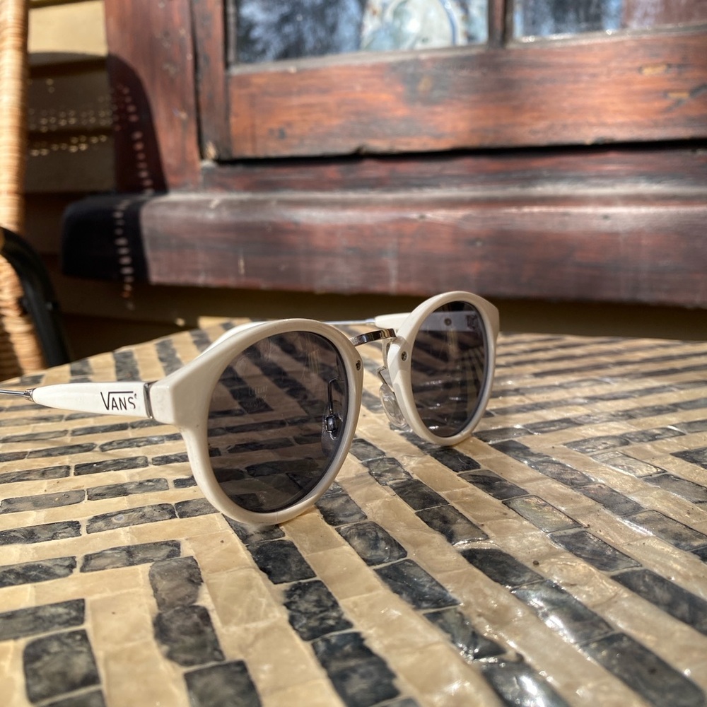 Vans White Round Sunglasses